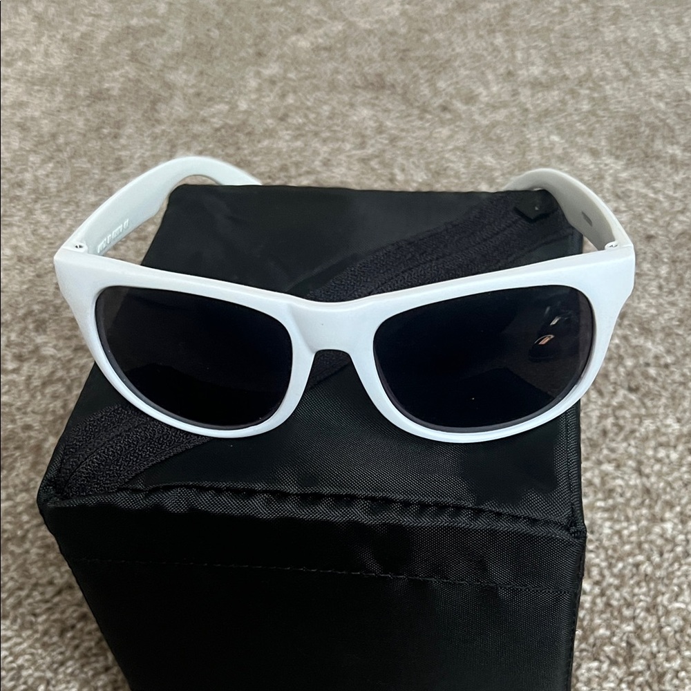 Stylish White Bride Sunglasses